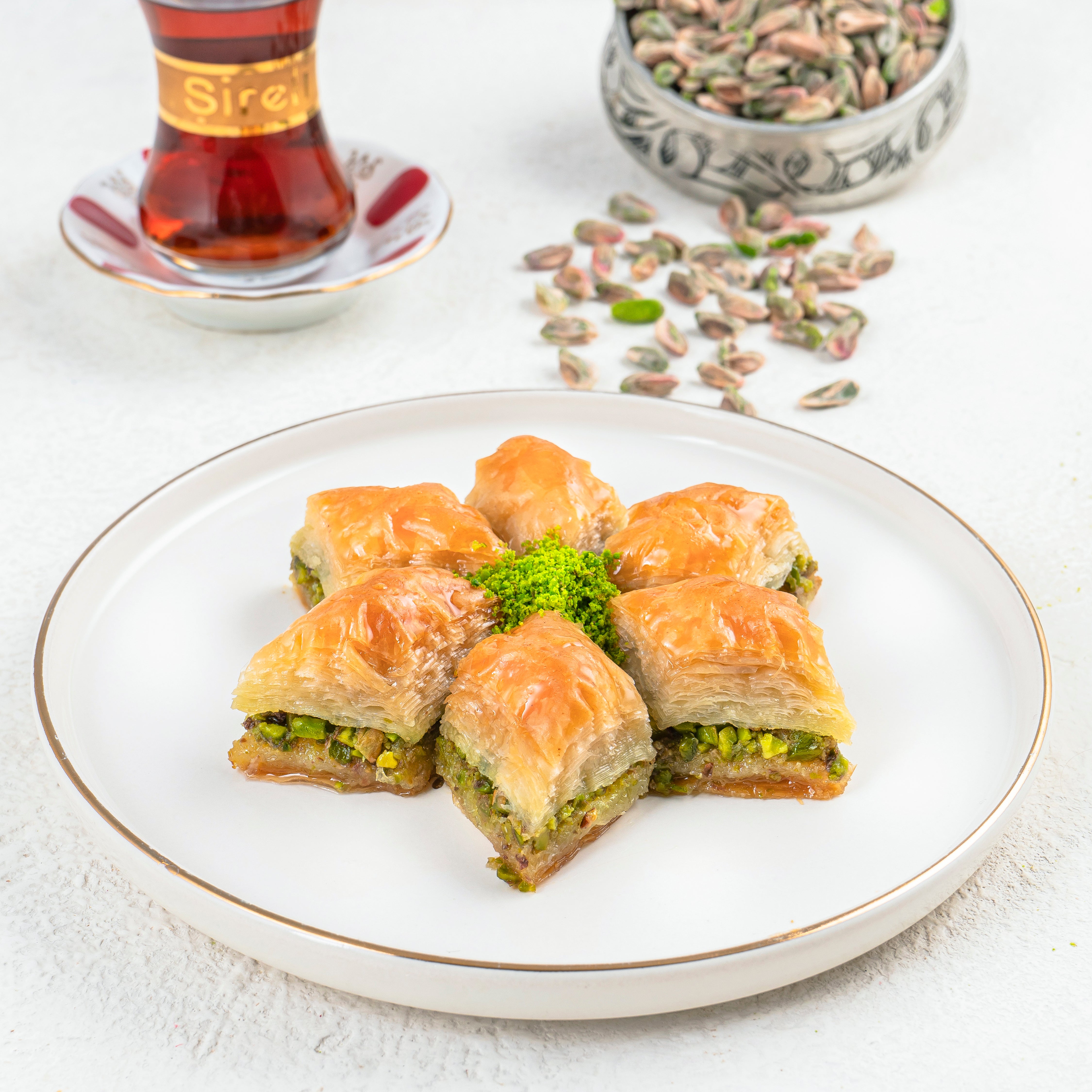 Fıstıklı Baklava |  Antep yöresine özel %100 Doğal